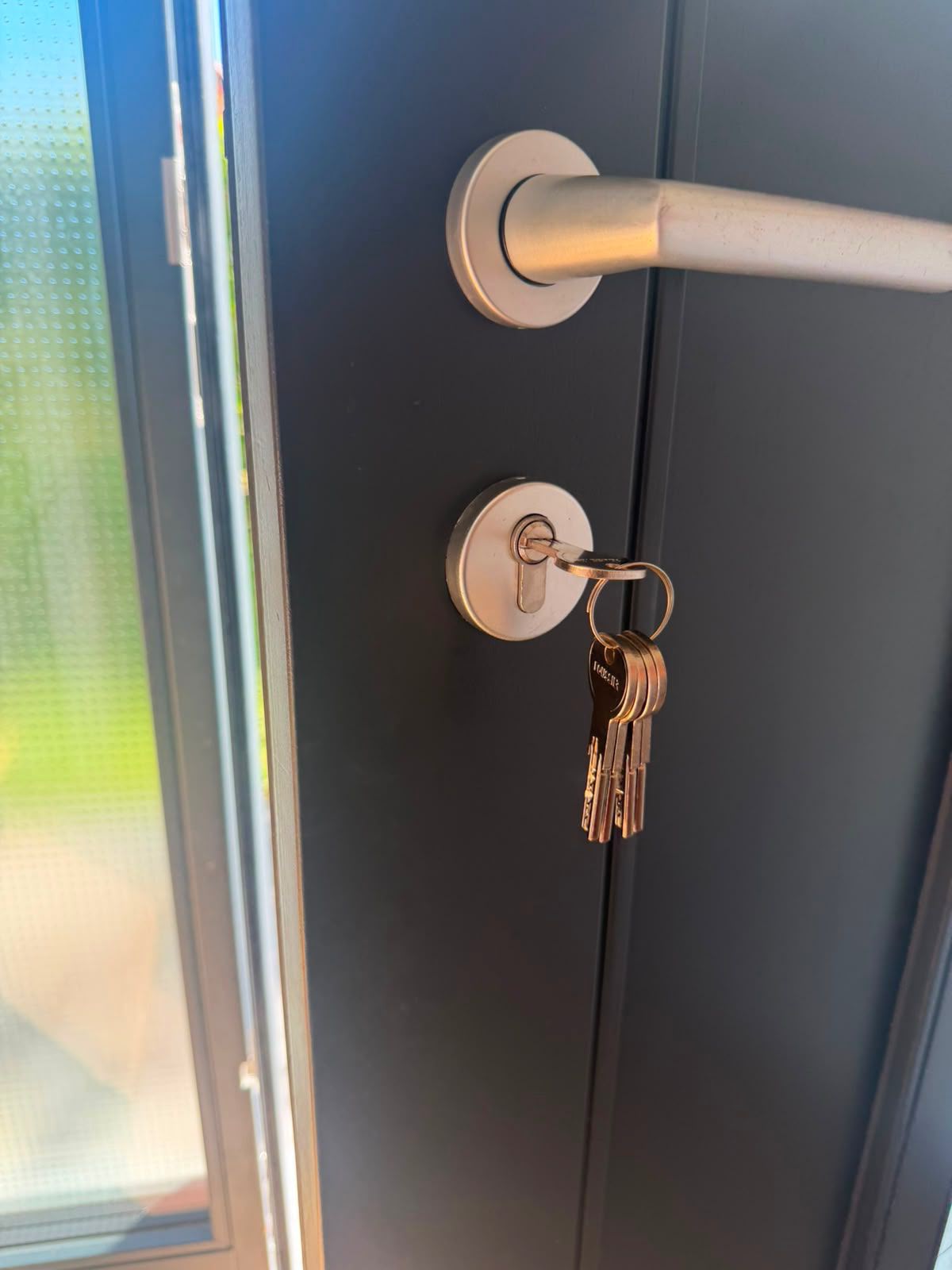 Porte claquée : les bons réflexes avant d'appeler